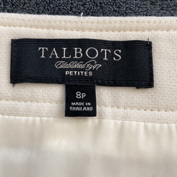 Skirt w/lining, cream color, Talbots size 8 Petite. - Picture 5 of 7